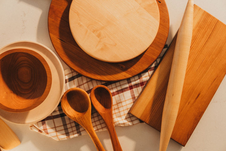 Why Choose a Set of Wooden Cutting Boards?