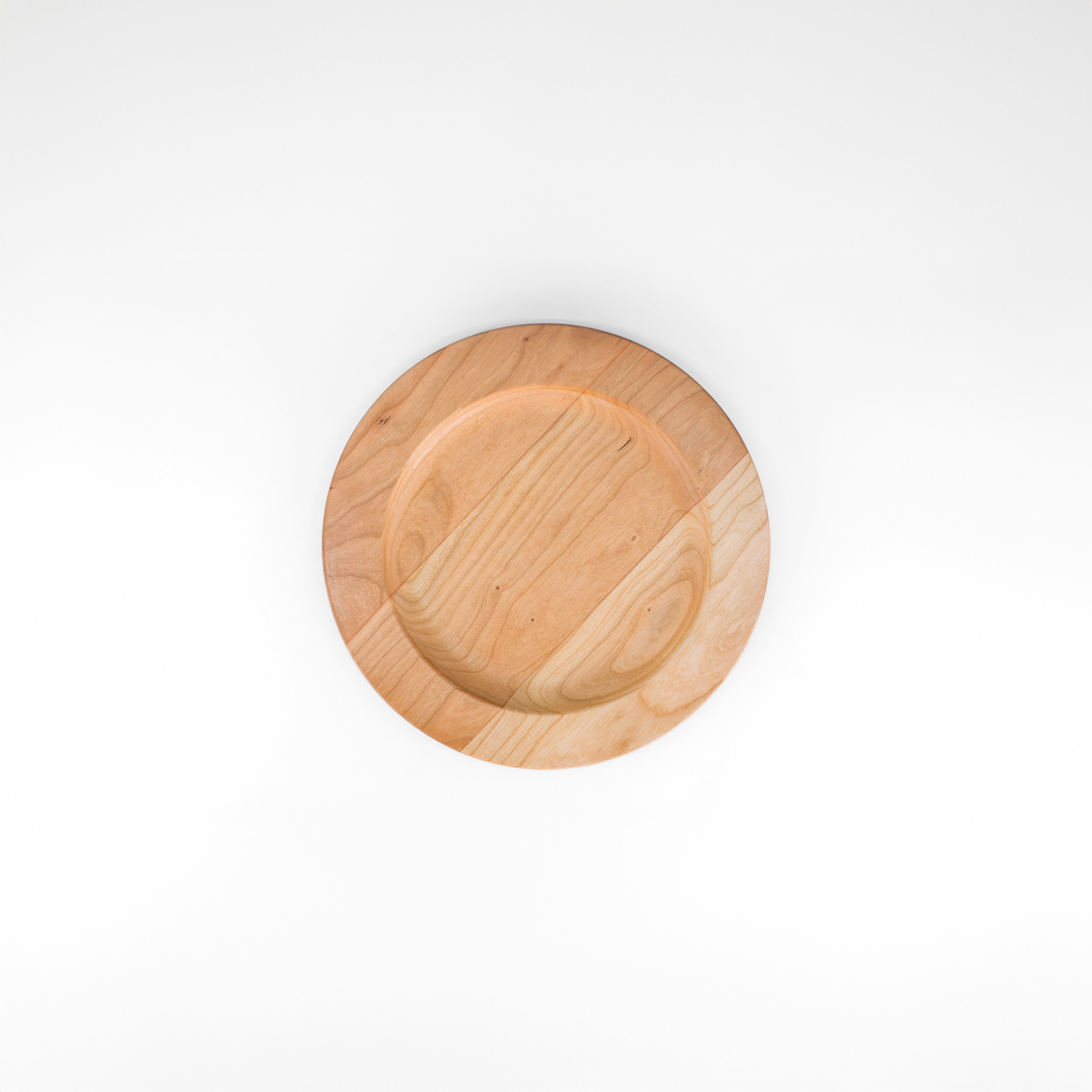 9.5" Broad Rim Wooden Plate