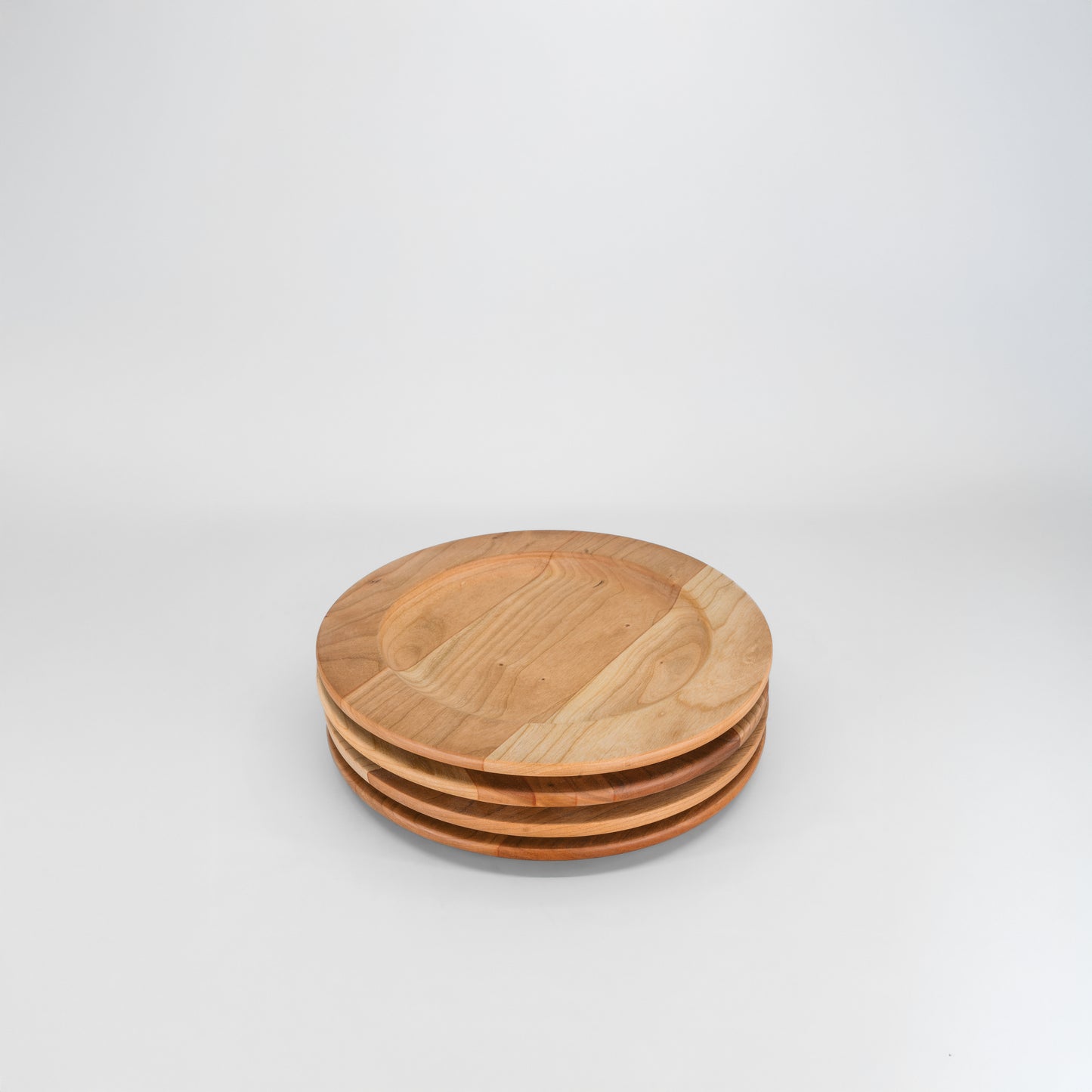 9.5" Broad Rim Wooden Plate