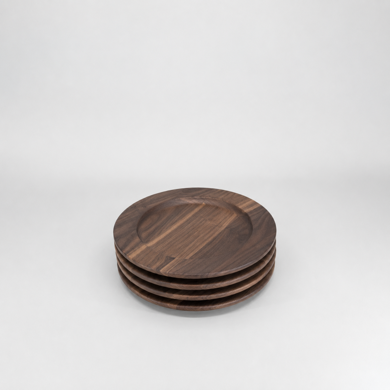 9.5" Broad Rim Wooden Plate