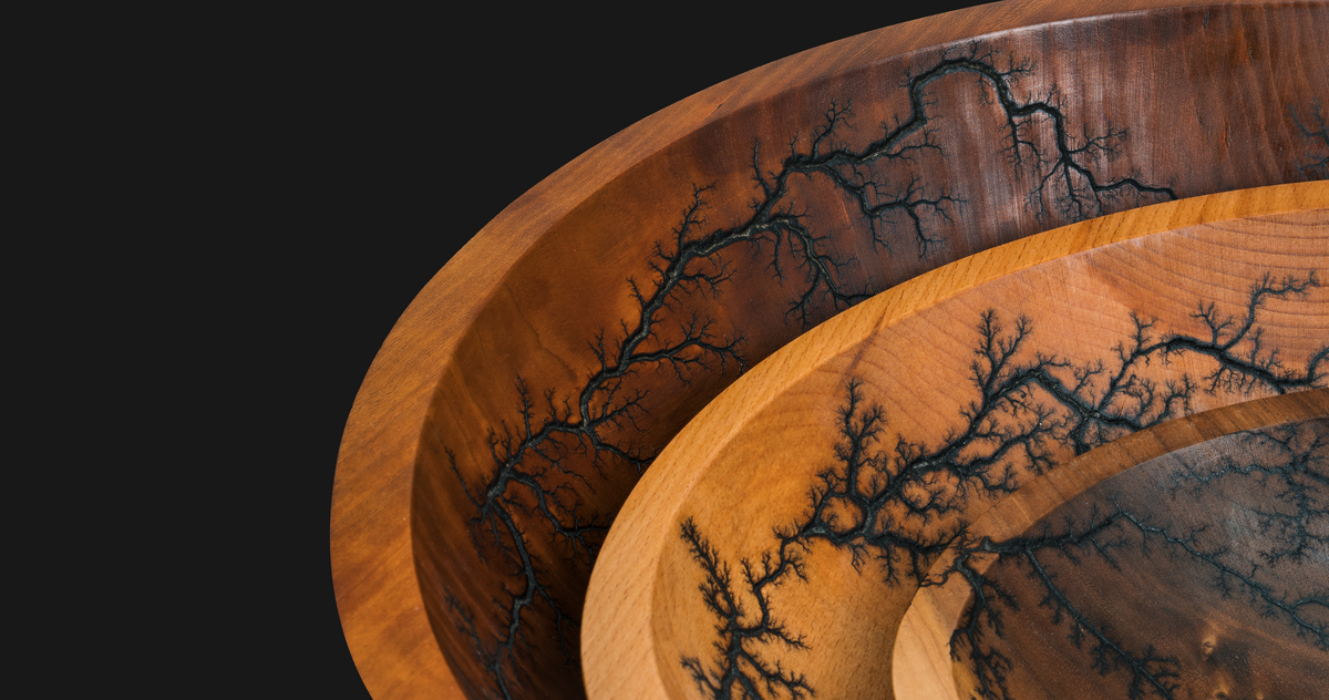 Bowls Marked by <i>Lightning</i>