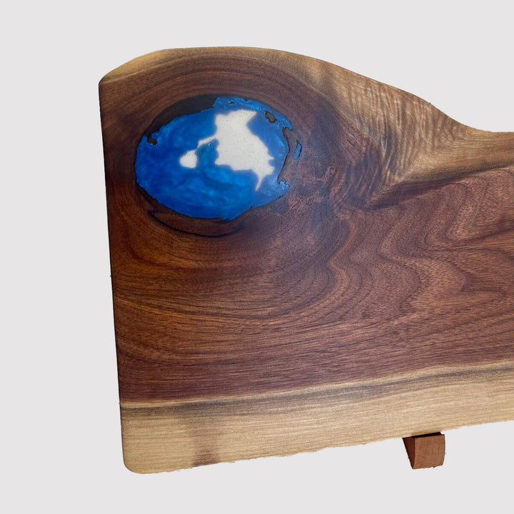 Knotical Walnut Presentation Board