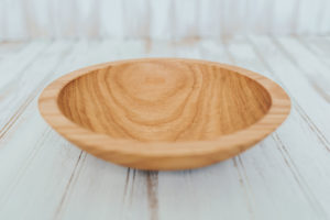 9-inch red oak wooden bowls