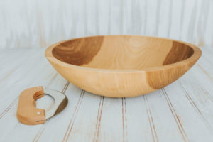 Beech Wood Chopping Bowl with mezzaluna knife