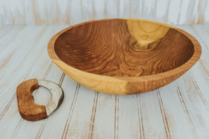 Cherry Wood Chopping Bowl with mezzaluna knife