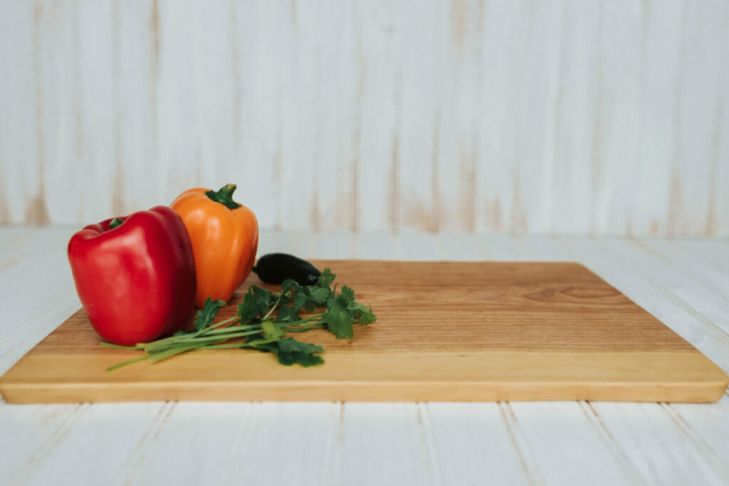 Finding Out the Right Cutting Board Sizes, Holland Bowl Mill