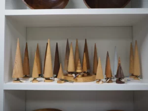 Hand made Wooden ornaments preventing the Cracks in Wooden Utensils
